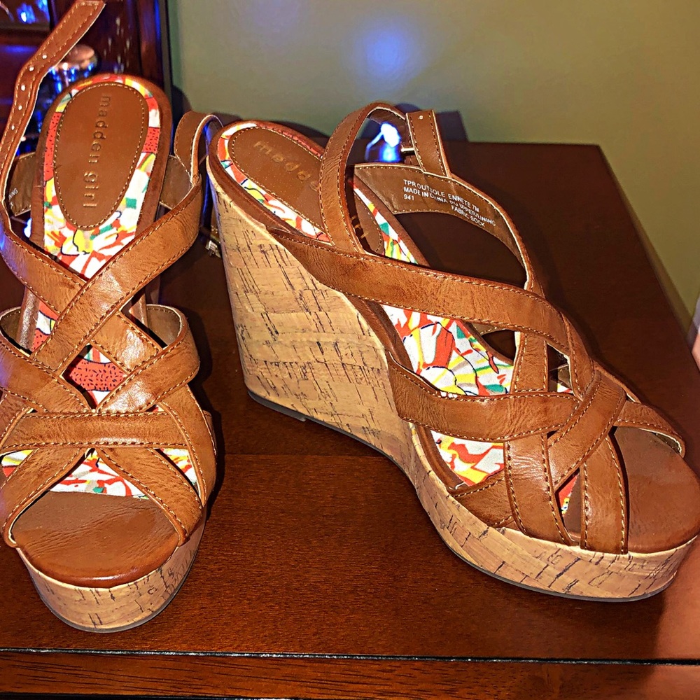 Madden Girl wedge sandals Size 7